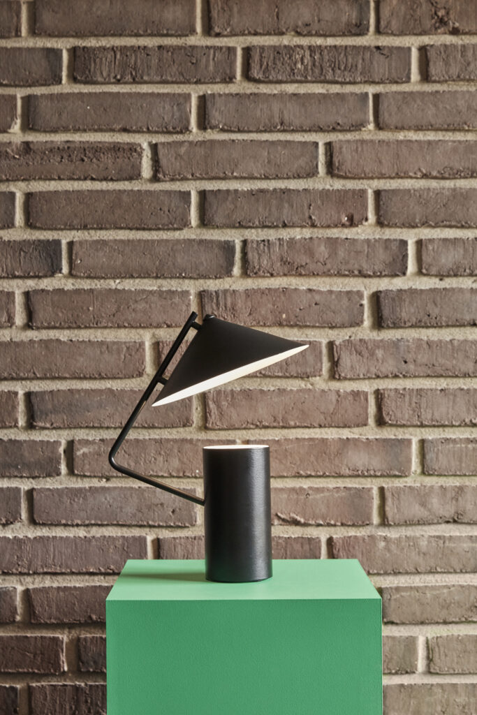 Image of Table Lamp from Hübsch